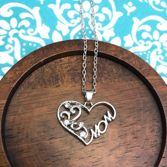 💙💎Little Cute Mom Necklace💎💙Fashion Jewelry - Picture 3 of 8